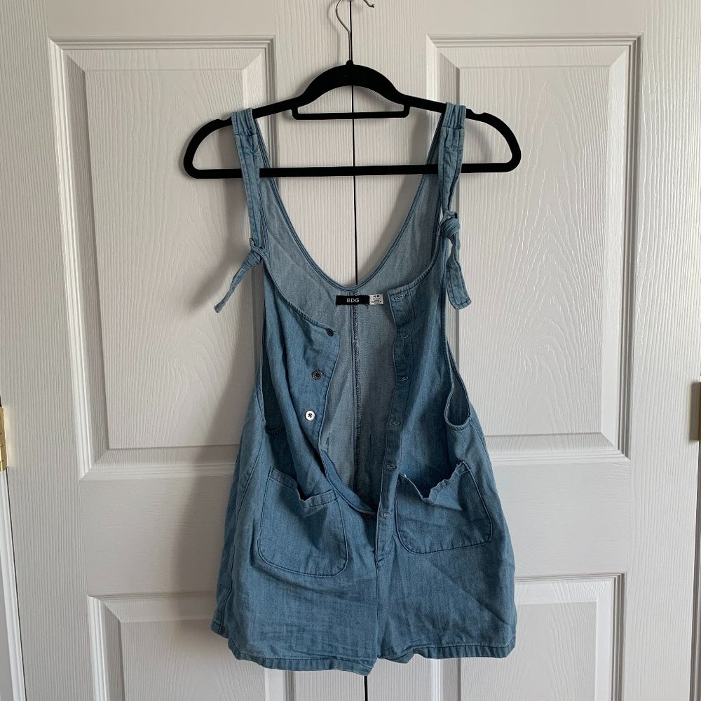 BDG Short Tie Strap Overalls